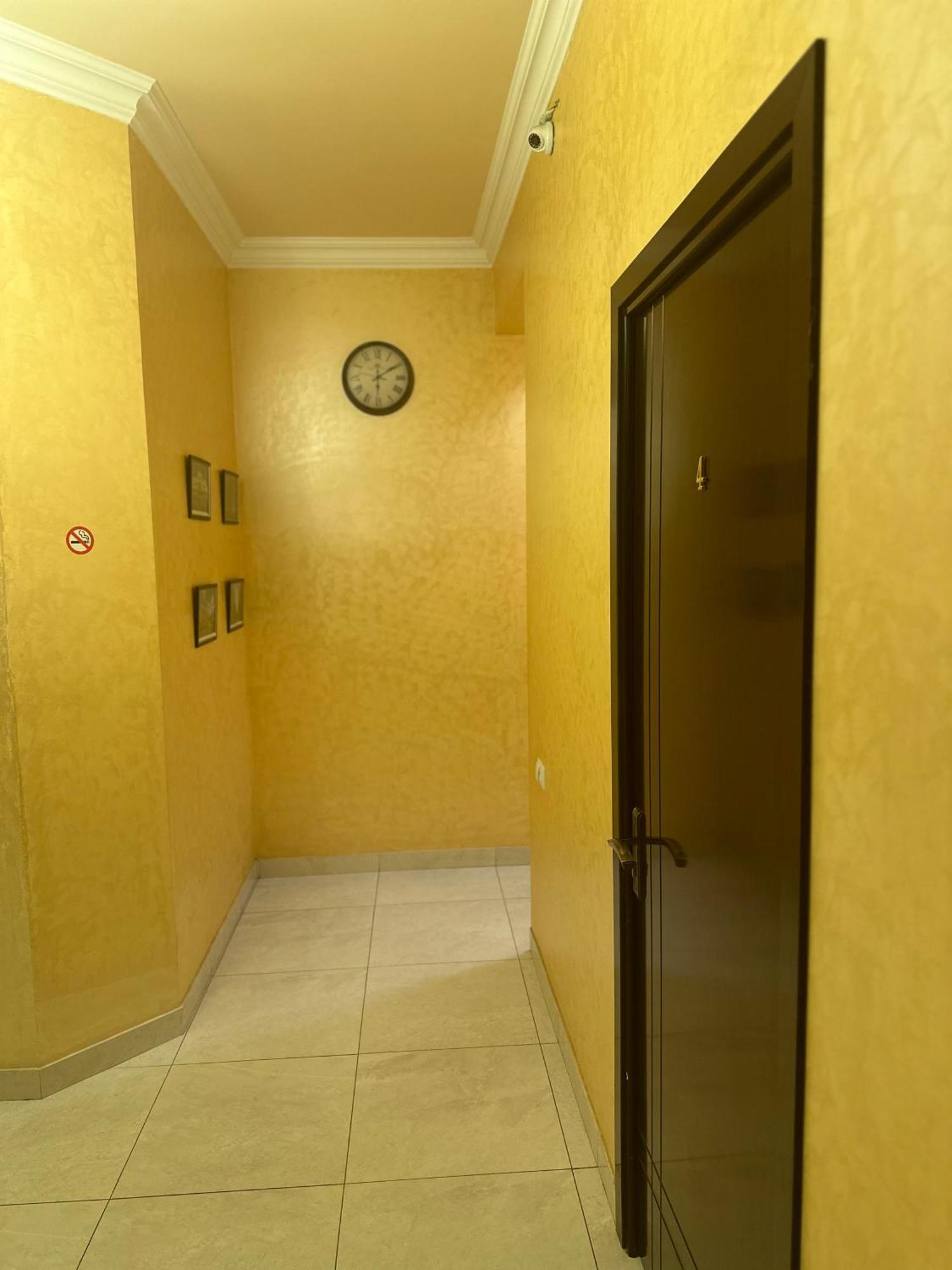 Express Hotel Erévan Extérieur photo
