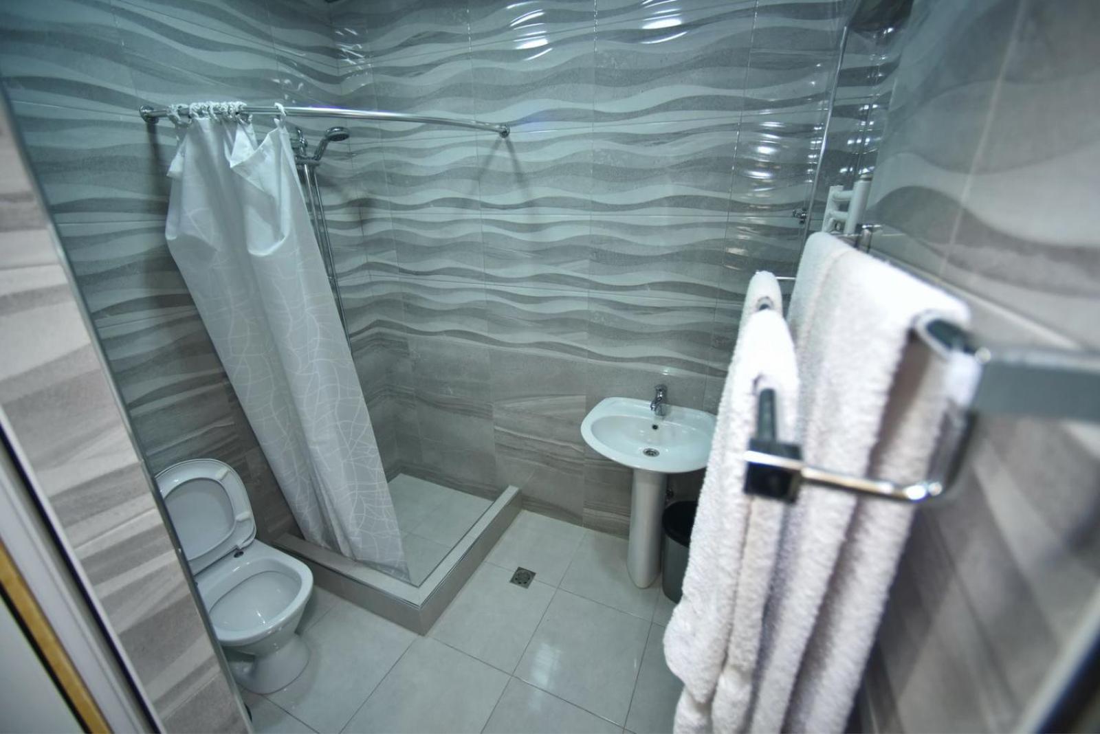 Express Hotel Erévan Extérieur photo